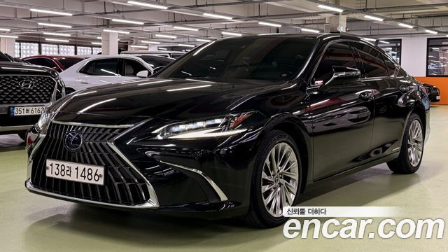 Lexus ES Executive — пробег 56 945 км — фото 1 из 5