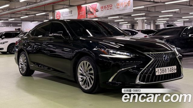 Lexus ES Executive — пробег 56 945 км — фото 3 из 5