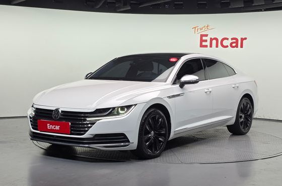 Volkswagen Arteon 2.0 TDI Prestige — пробег 111 952 км — фото 1 из 5