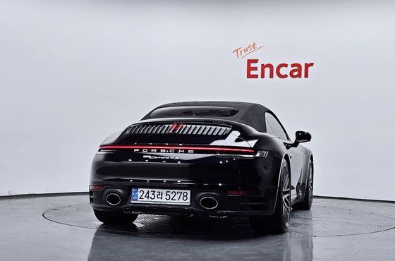 Porsche 911 Carrera 4S Cabriolet — пробег 7 007 км — фото 4 из 5