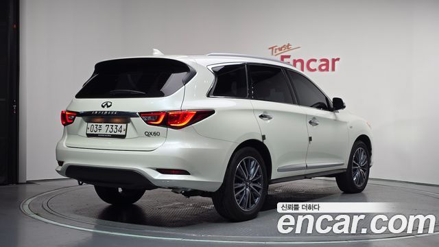 Infiniti QX60 3.5 AWD — пробег 108 911 км — фото 2 из 5
