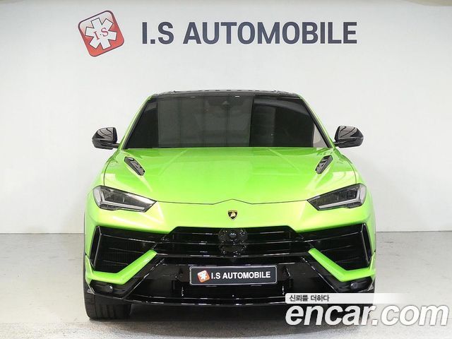 Lamborghini Urus из Кореи Encar