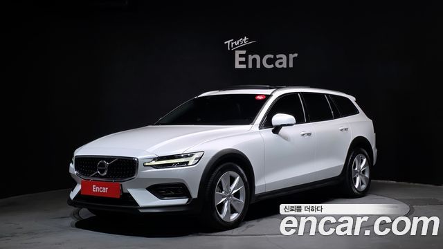 Volvo V60 из Кореи Encar