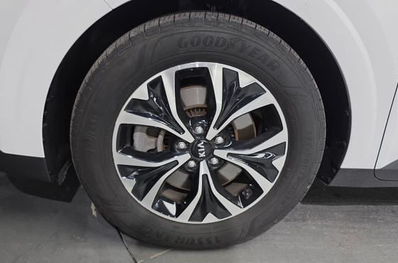 Kia Carnival 9-Seater Prestige — пробег 80 751 км — фото 5 из 5
