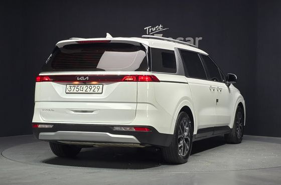 Kia Carnival 9-Seater Prestige — пробег 98 444 км — фото 2 из 5