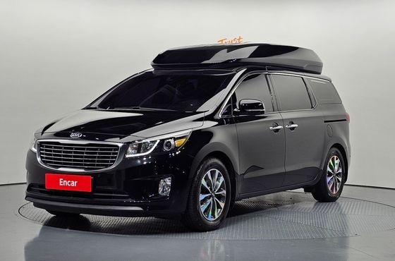 Kia Carnival 11-seater Hi-Limousine Prestige — пробег 188 834 км — фото 1 из 5