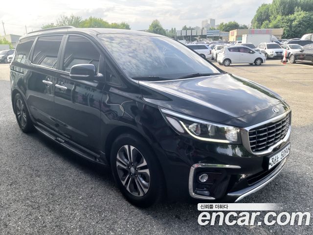 Kia Carnival из Кореи Encar