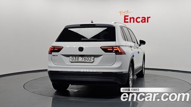 Volkswagen Tiguan из Кореи Encar