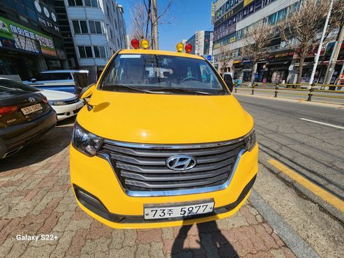 Hyundai Starex School Bus — пробег 126 917 км — фото 3 из 5