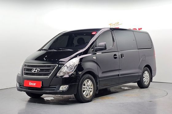 Hyundai Starex 12-Seater Wagon Smart — пробег 135 570 км — фото 1 из 5