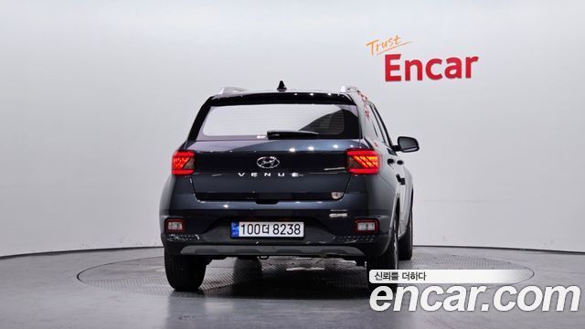 Hyundai Venue из Кореи Encar