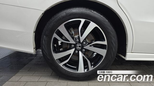 Honda Odyssey 3.5 5th — пробег 36 539 км — фото 5 из 5