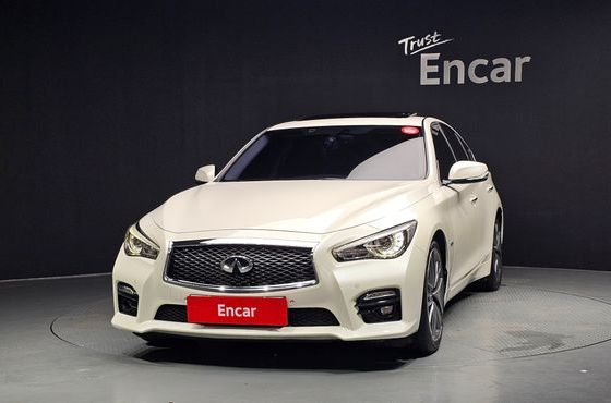 Infiniti Q50 3.5 Hybrid Essence — пробег 65 931 км — фото 3 из 5