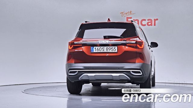 Kia Seltos из Кореи Encar