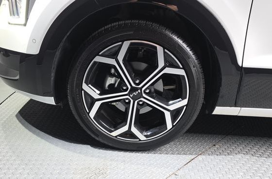 Kia Niro Signature — пробег 10 656 км — фото 5 из 5