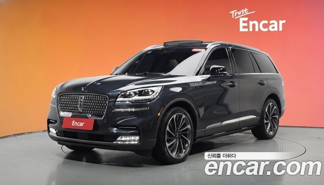 Lincoln Aviator 3.0 Reserve  AWD — пробег 75 585 км — фото 1 из 5