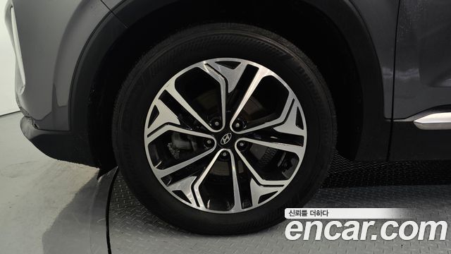 Hyundai Santafe из Кореи Encar