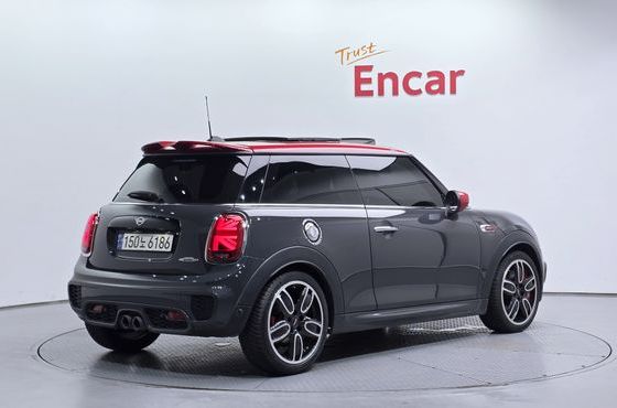 Mini Cooper JCW 3rd Generation — пробег 58 460 км — фото 2 из 5