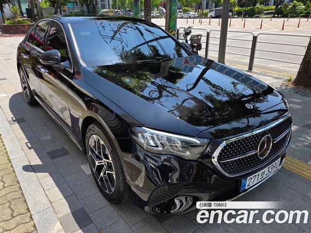 Mercedes-Benz E-Class E200 Avantgarde — пробег 700 км — фото 2 из 5