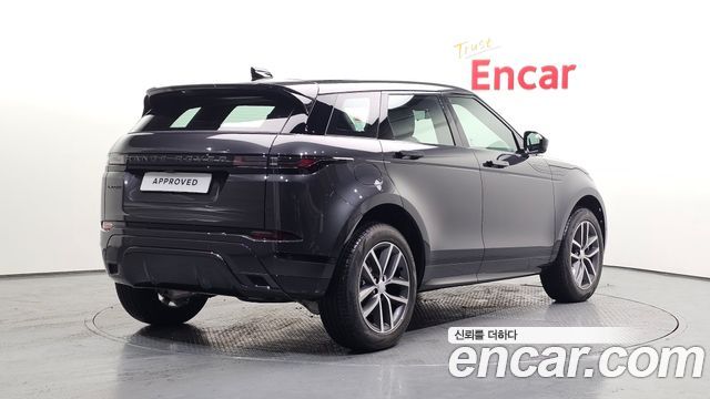 Land Rover Range Rover Evoque P250 Dynamic SE — пробег 19 км — фото 2 из 5
