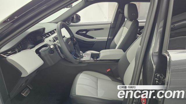 Land Rover Range Rover Evoque P250 Dynamic SE — пробег 19 км — фото 3 из 5