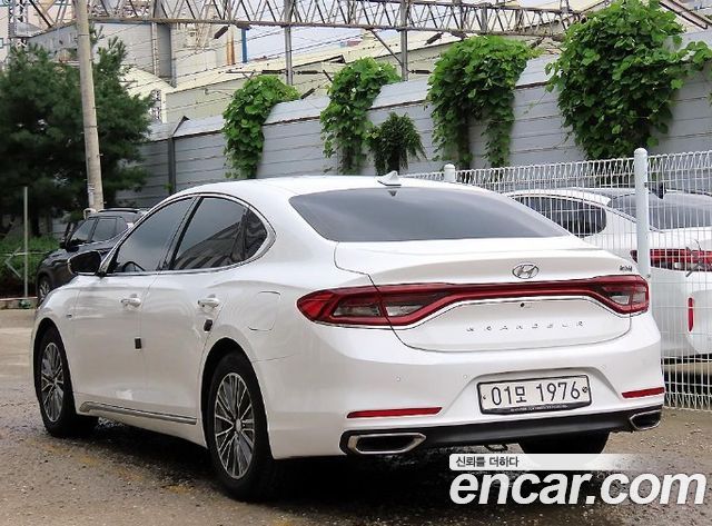 Hyundai Grandeur Premium — пробег 271 470 км — фото 3 из 5