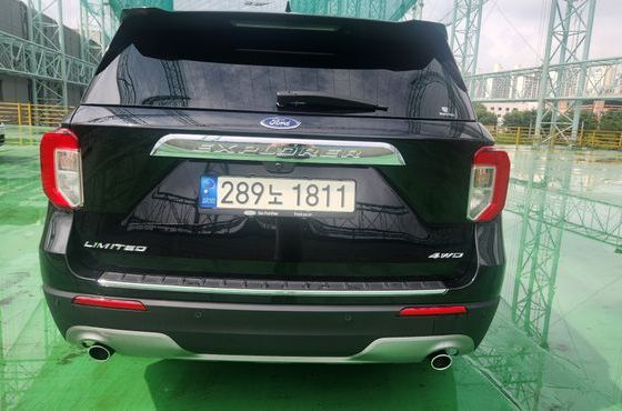 Ford Explorer 2.3 LimIted 4WD — пробег 50 095 км — фото 4 из 5