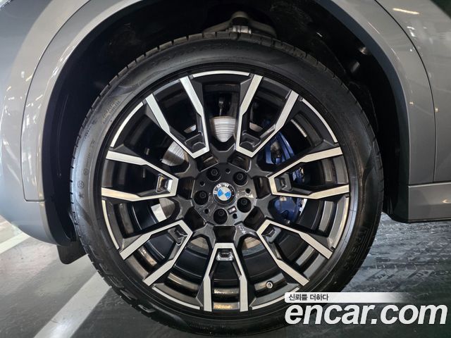 BMW X6 xDrive40i M Sport — пробег 5 464 км — фото 5 из 5