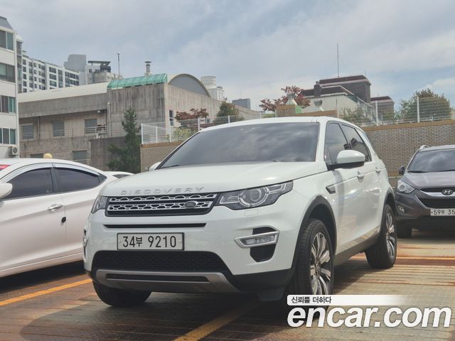 Land Rover Discovery Sport 2.0 TD4 HSE Luxury — пробег 104 086 км — фото 3 из 5