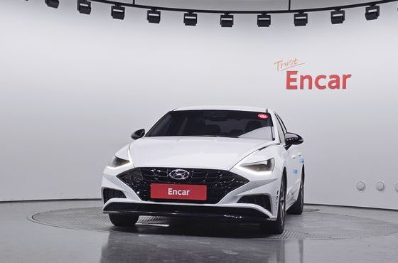 Hyundai Sonata 2.0 Premium Plus — пробег 60 918 км — фото 3 из 5