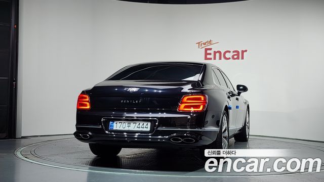 Bentley Flying Spur из Кореи Encar