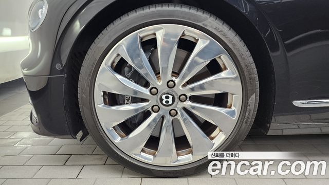 Bentley Flying Spur из Кореи Encar