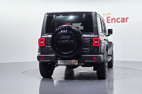 Jeep Wrangler 2.0 Overland 4Door — пробег 64 589 км — фото 4 из 5
