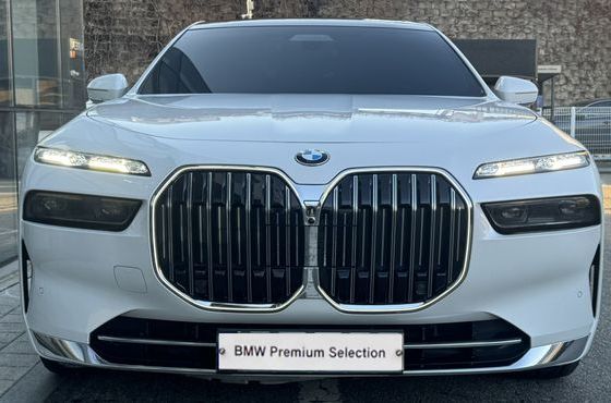 BMW 7-Series 740d xDrive Design Pure Excellence — пробег 62 534 км — фото 3 из 5