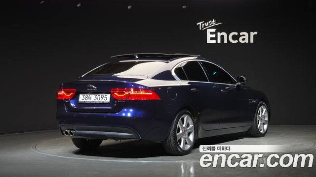 Jaguar XE из Кореи Encar