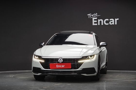 Volkswagen Arteon 2.0 TDI Prestige — пробег 138 856 км — фото 3 из 5