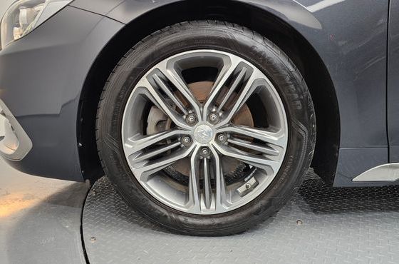 Hyundai Grandeur 2.4 Premium Special — пробег 158 058 км — фото 5 из 5