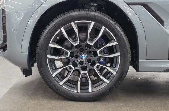 BMW X6 xDrive40i M Sport — пробег 5 874 км — фото 5 из 5