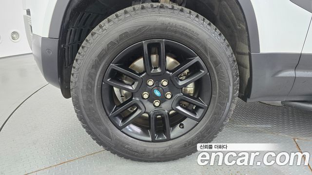 Land Rover Defender из Кореи Encar