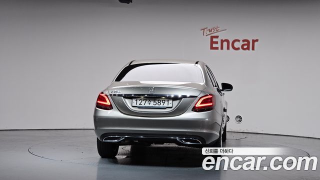 Mercedes-Benz C-Class из Кореи Encar