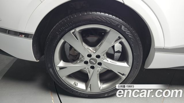 Genesis GV80 из Кореи Encar