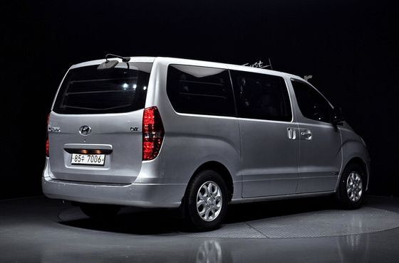 Hyundai Starex 5-Seater VAN CVX Deluxe — пробег 102 954 км — фото 2 из 5