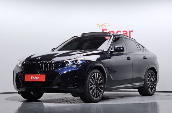 BMW X6 xDrive40i M Sport — пробег 2 191 км — фото 1 из 5