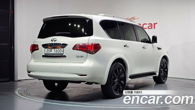 Infiniti QX80 5.6 AWD — пробег 84 759 км — фото 2 из 5
