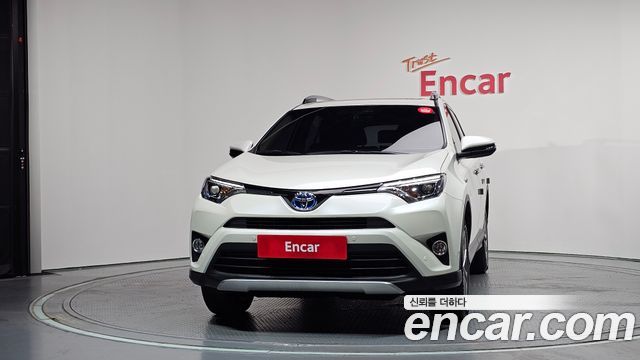 Toyota RAV4 2.5 4WD Hybrid 4th — пробег 47 650 км — фото 3 из 5