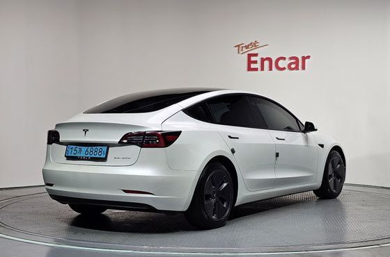 Tesla Model 3 Long Range AWD — пробег 40 646 км — фото 2 из 5
