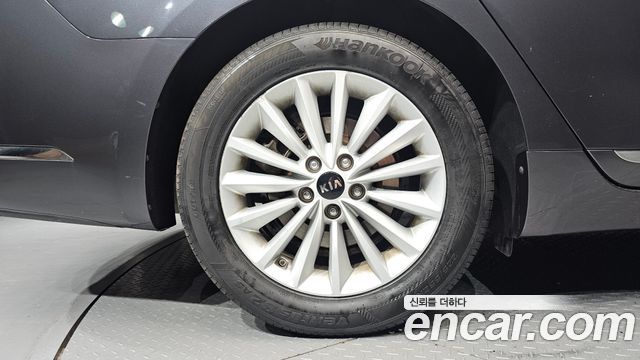 Kia K7 из Кореи Encar