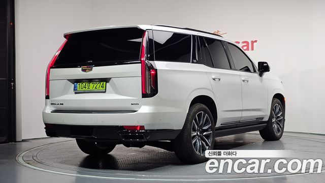 Cadillac Escalade 6.2 Sports Platinum — пробег 15 346 км — фото 2 из 5
