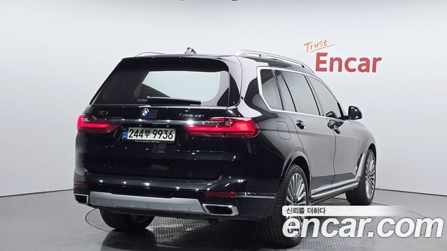 BMW X7 xDrive 40i Design Pure Excellence 7-Seater — пробег 78 734 км — фото 2 из 5