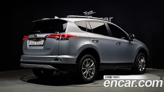 Toyota RAV4 2.5 2WD 4th — пробег 74 860 км — фото 2 из 5